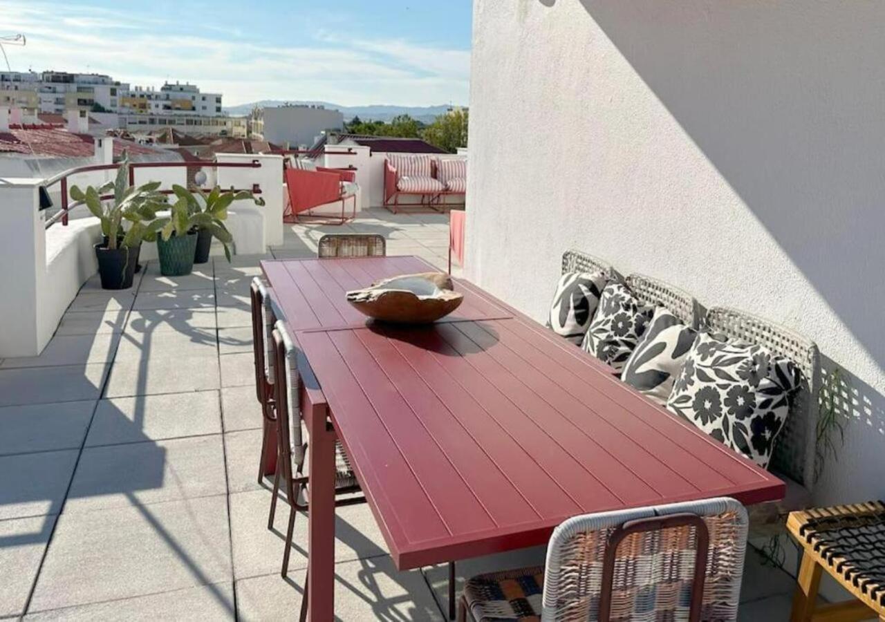 Groovy Caparica Gem With Large Sunny Terrace Apartment Costa de Caparica Ngoại thất bức ảnh