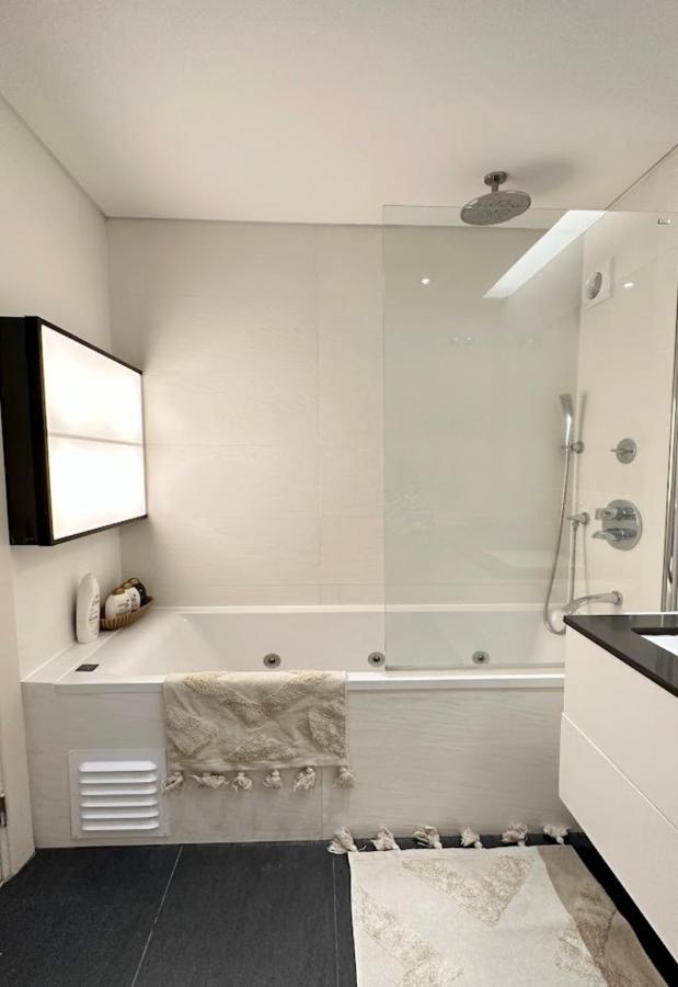 Groovy Caparica Gem With Large Sunny Terrace Apartment Costa de Caparica Ngoại thất bức ảnh